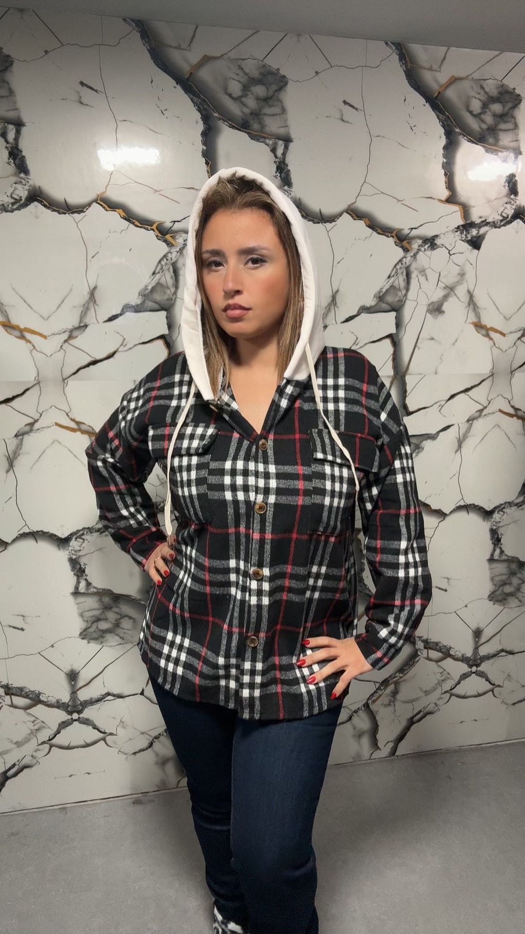 Camicia a Quadri con Cappuccio a Contrasto