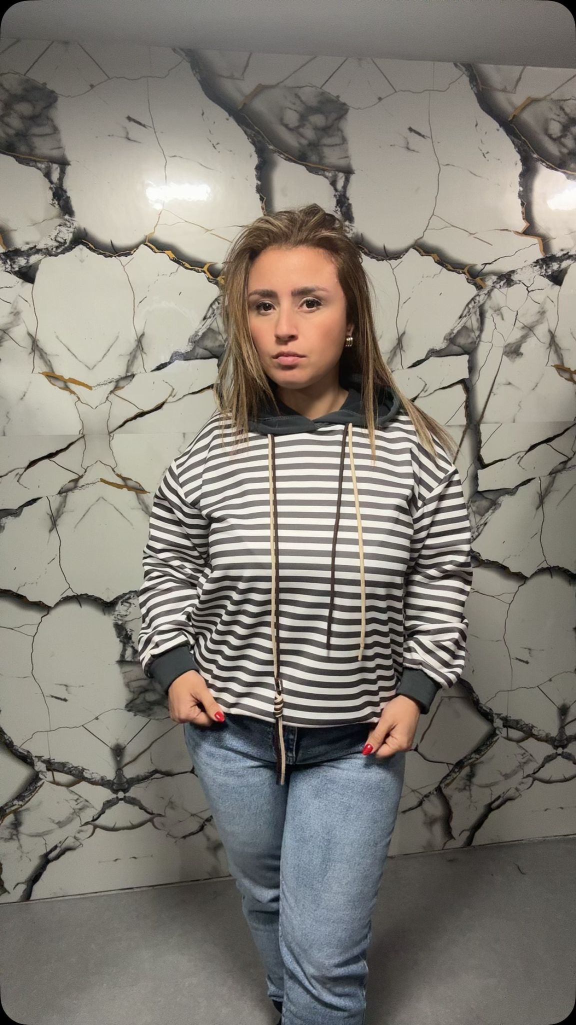 Felpa donna a righe con cappuccio