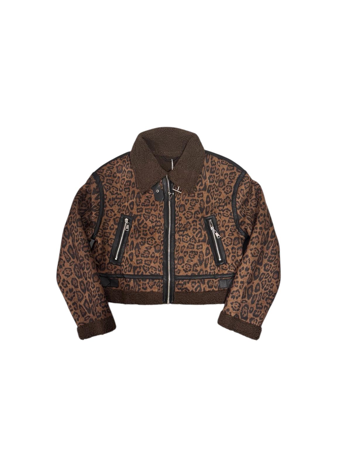Giacca Donna Corta Leopardata con Collo in Teddy e Zip Frontale